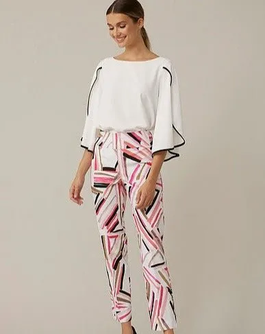 Abstract Print Crop Pant