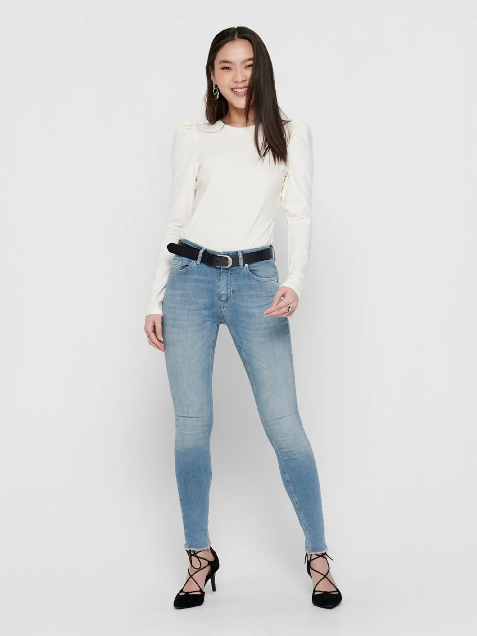 Blush Mid Jeans - Light Blue Denim