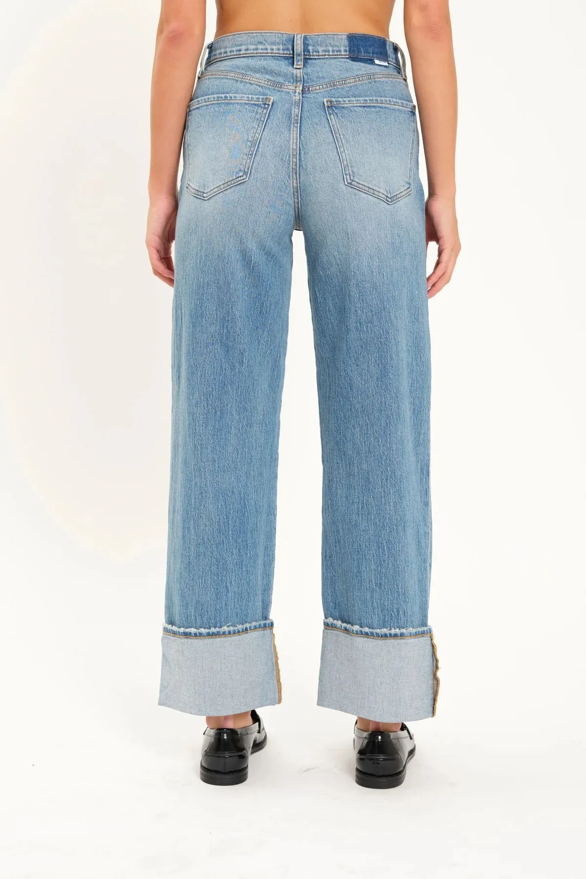 Eastside High-Rise Loose Jeans