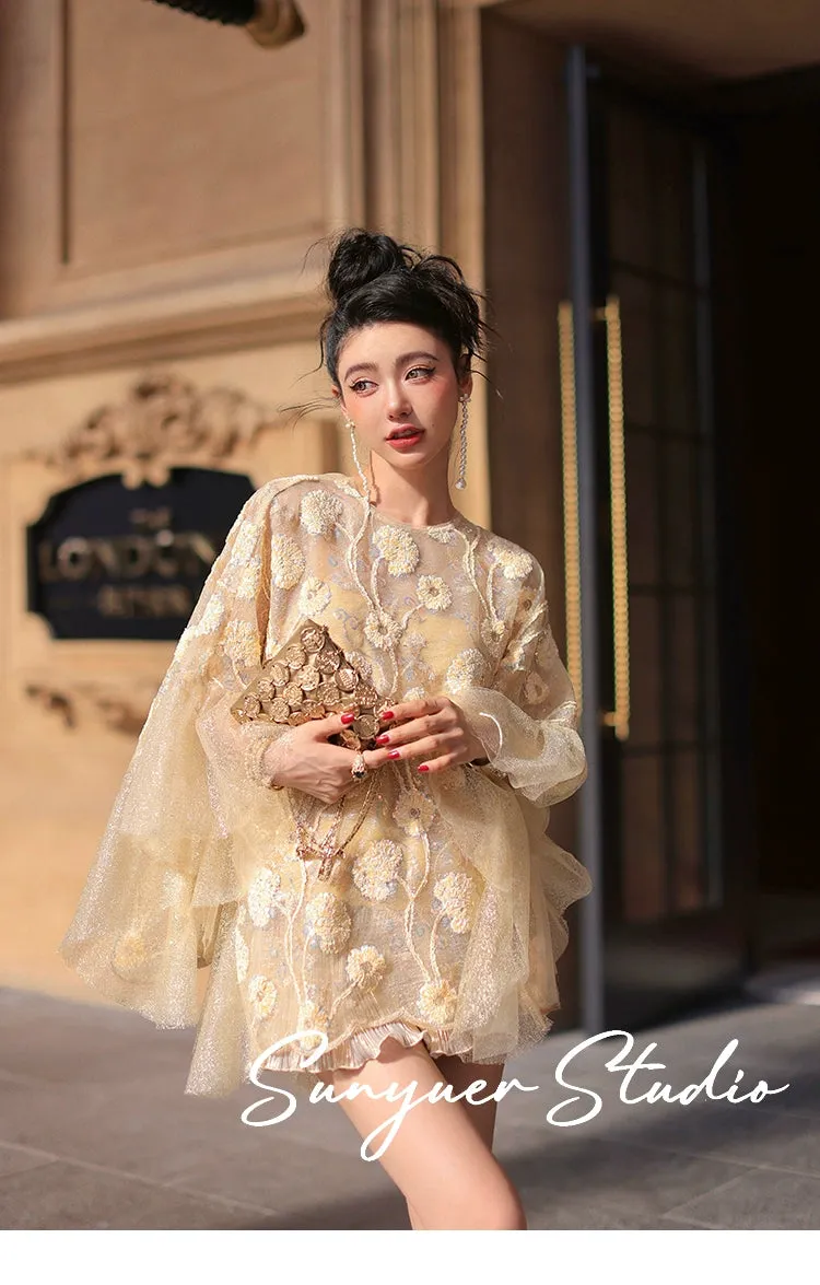 Exquisite Three-dimensional flower cape top   gilt wavy short suit set - Ilyia