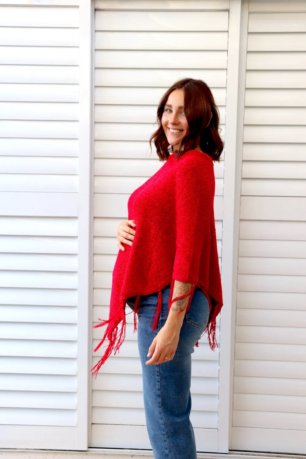 Heartland Poncho In Cherry Red