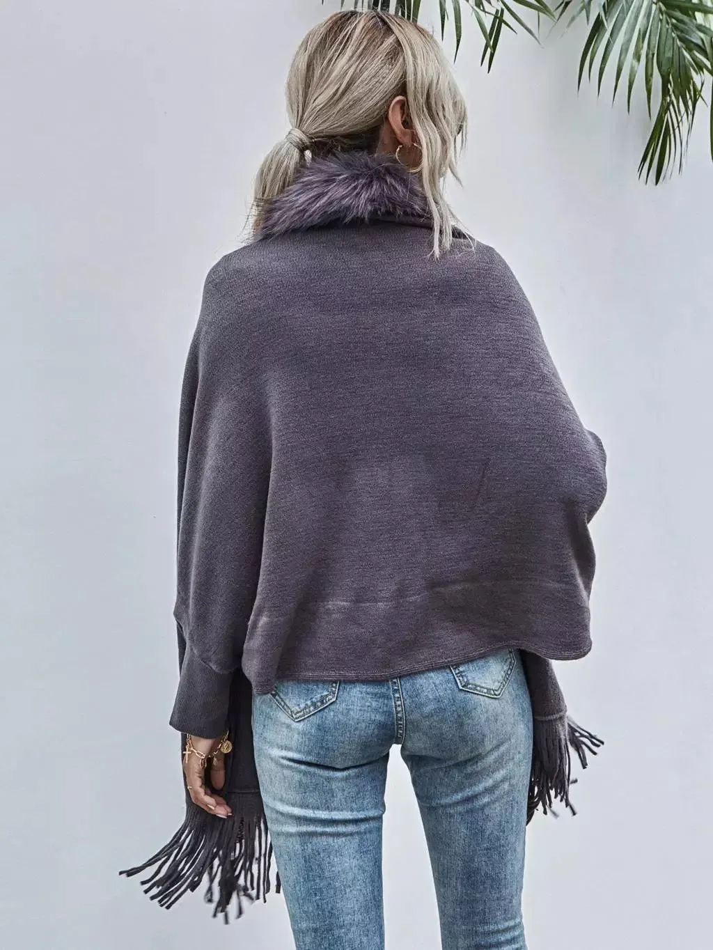 SELENE PONCHO