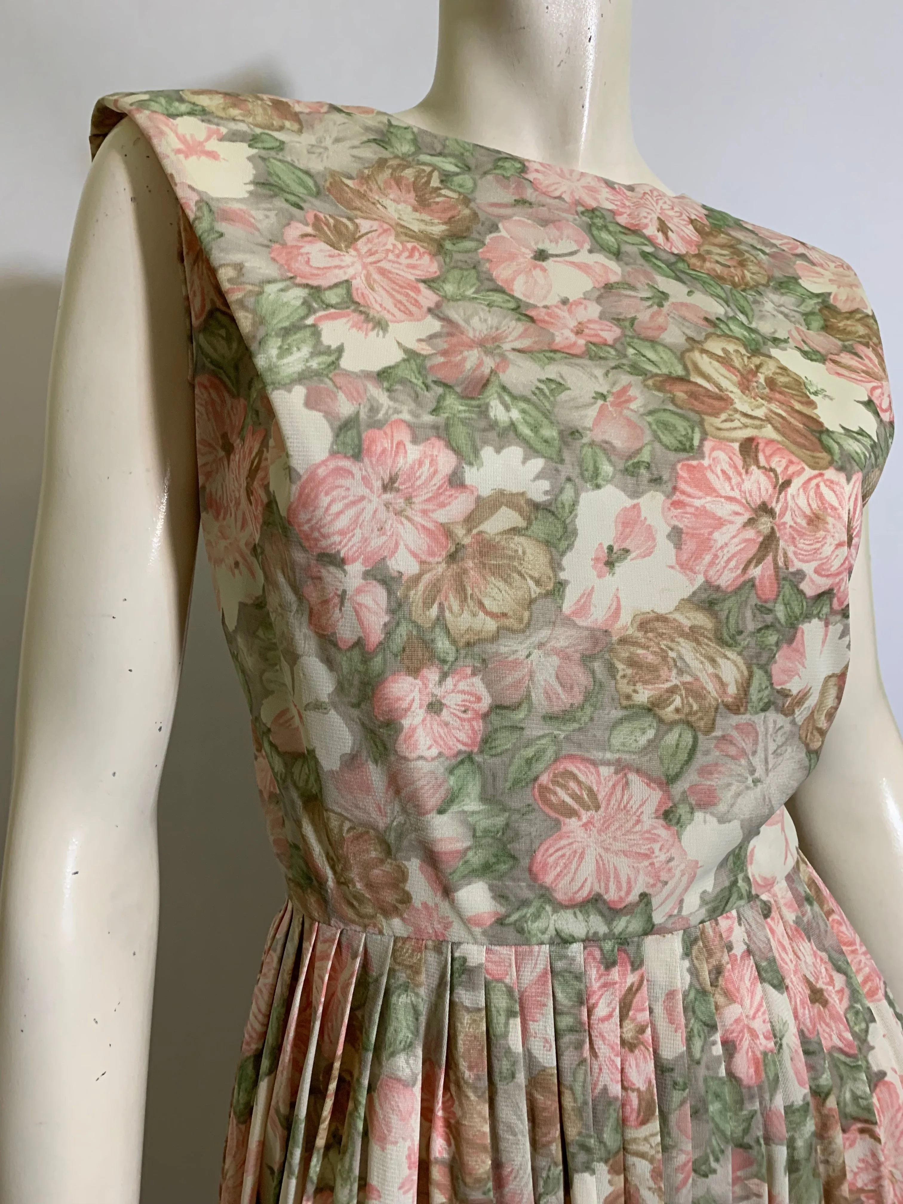 Softest Peach Floral Print Jersey Nylon Pleated Skirt Dress circa 1960s